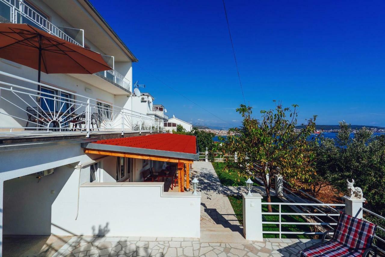 Apartmani Simundic Trogir Exterior foto