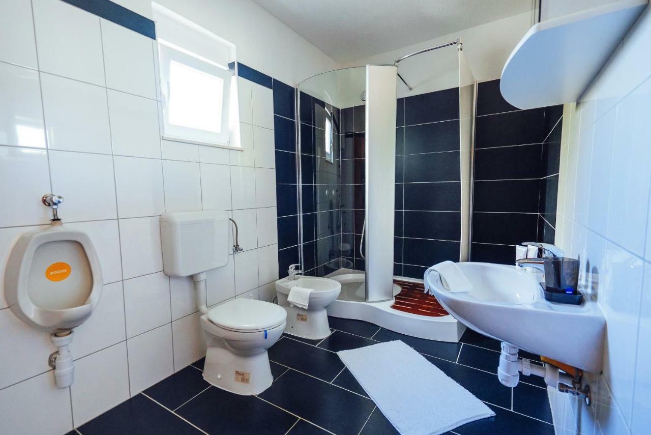 Apartmani Simundic Trogir Exterior foto